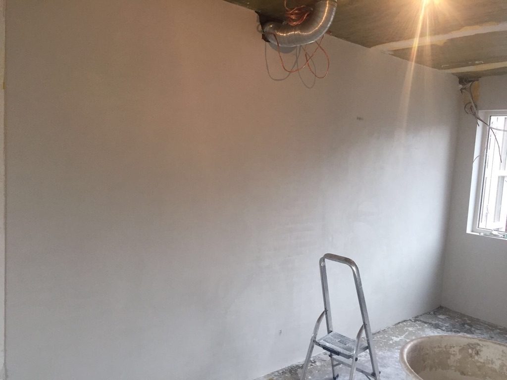 Stukadoren woonkamer pleisterwerk 3